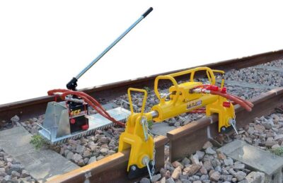 Hydraulic rail stressor to approach/remove rails MI 8 - Image 3